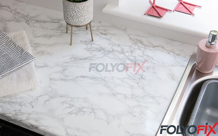 Yapışkanlı Folyo ile Mutfak Tezgah Kaplama